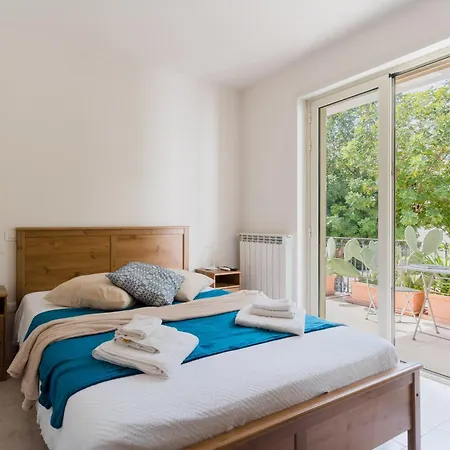 Andromeda's * Otranto