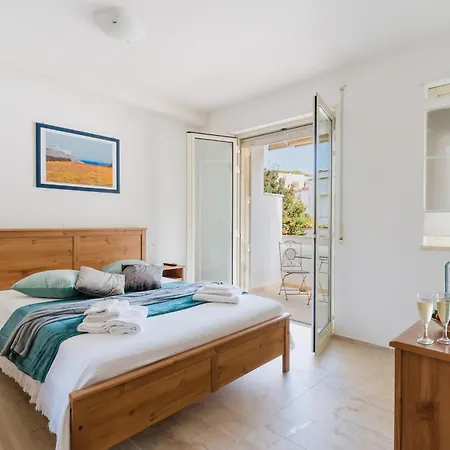 Andromeda's Semesterbostad Otranto